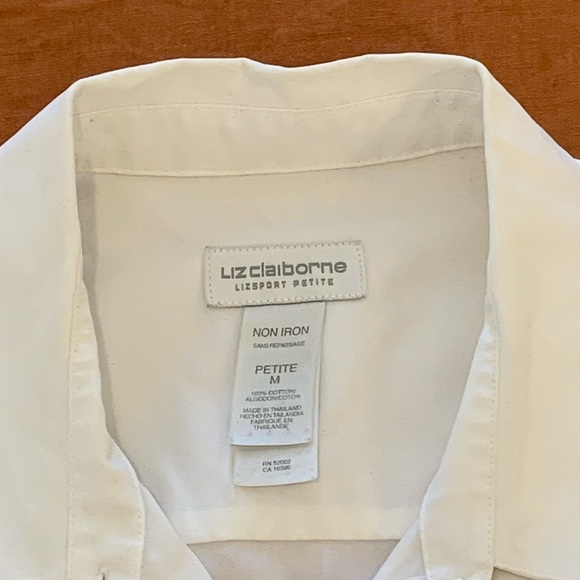 Liz Claiborne White Button Up, Size MP - Picture 5 of 6